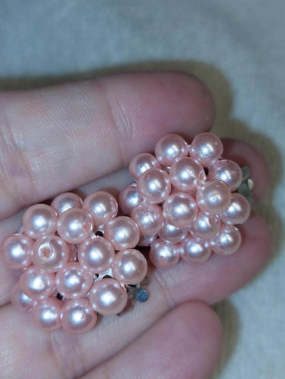 Pink Pearl Cluster Clip-On Earrings - Women Jewelry